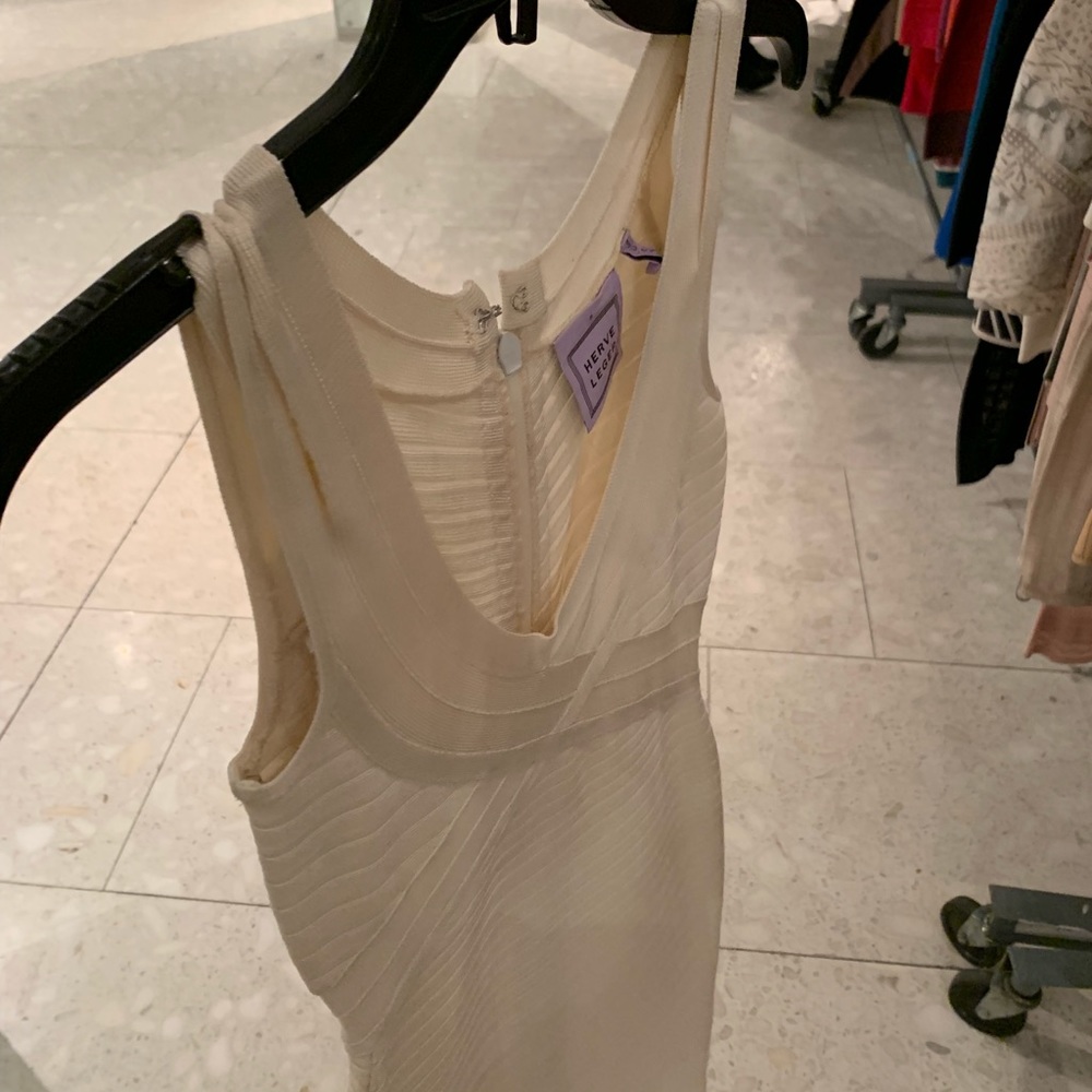 Herve Leger women’s dress small BRAND NEW W TAGS - Picture 4 of 7